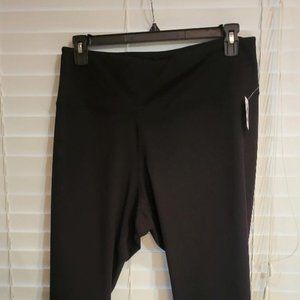 OLD NAVY WOMENS SIZE 3X BLACK LEGGINGS - NWT!!